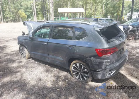 2022 Volkswagen Taos 1.5T Se z USA, uszkodzony, nr VIN 3VVLX7B29NM025582
